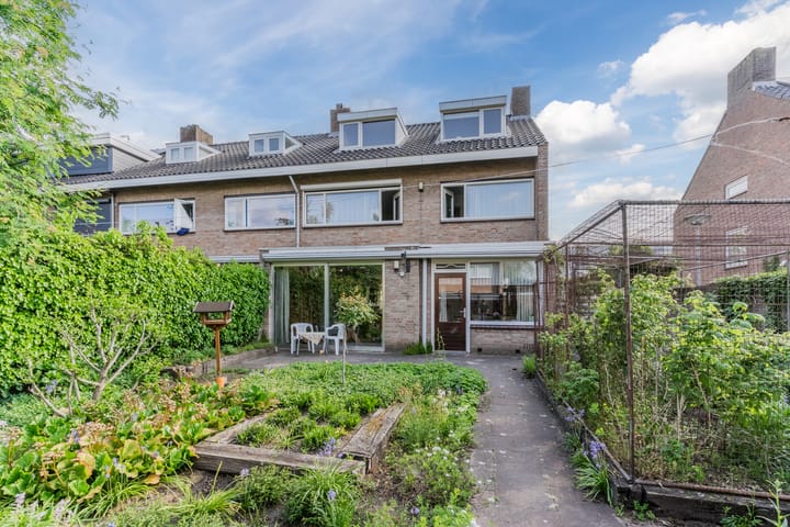 Foto 5 van Vanvitelliweg 33