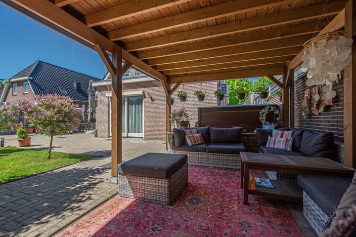 Foto 23 van Hogeveenseweg 1