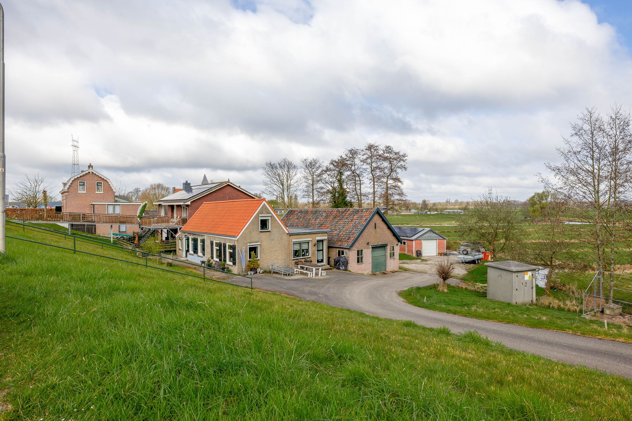 Photo 9 of Molendijk 86