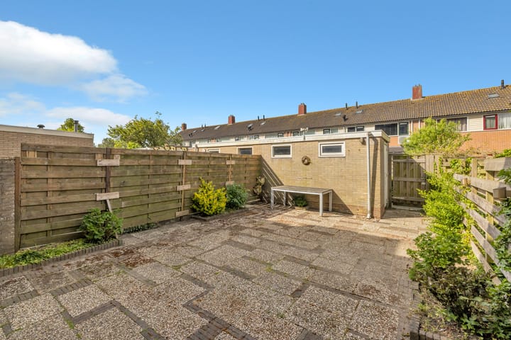 Foto 24 van Vincent van Goghlaan 11