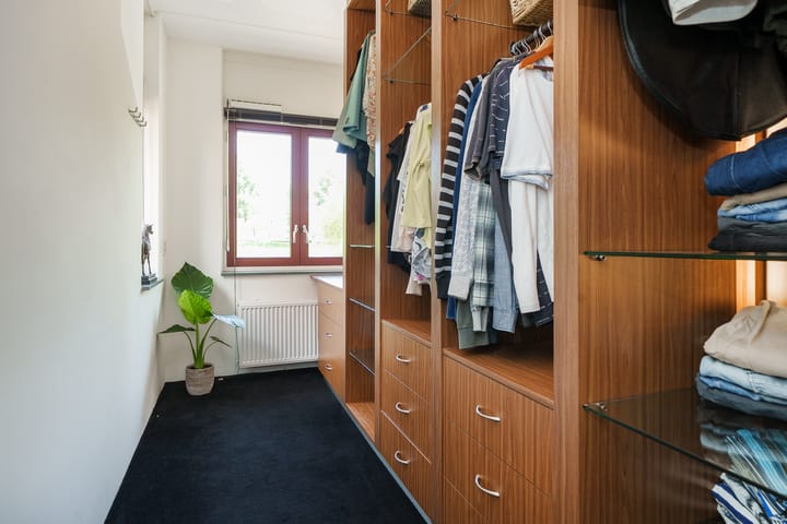 Photo 17 of Viermerenstraat 21