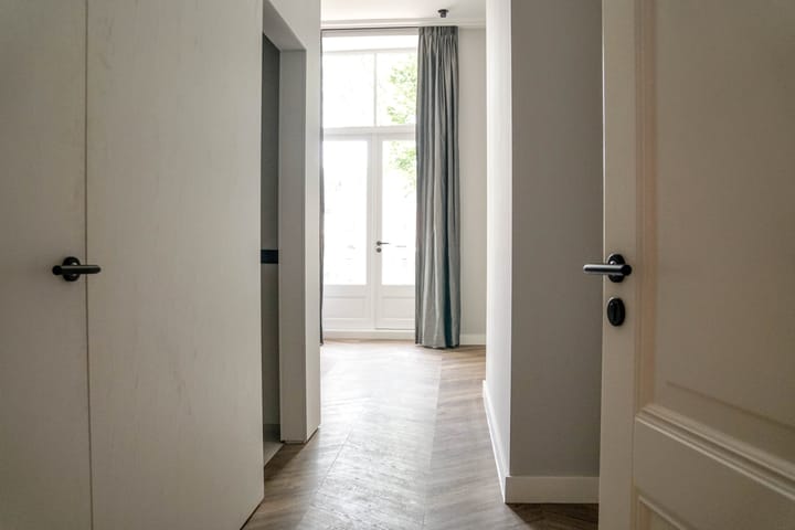 Foto 9 van Nassaulaan 6-C