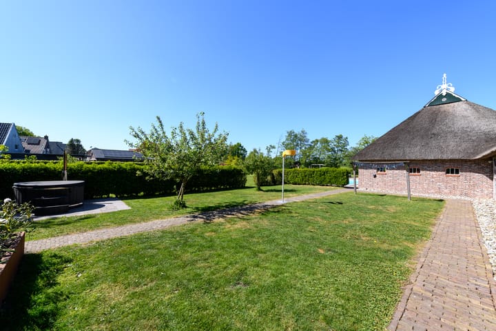 Foto 104 van Kommisjewei 168