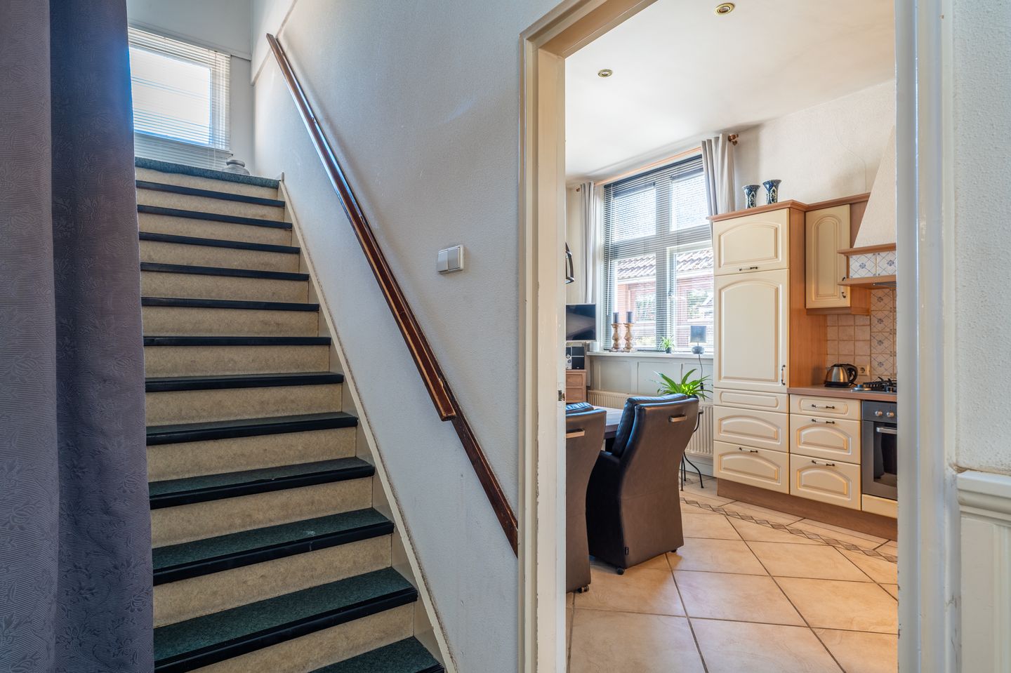 Foto 29 van Spoorstraat 43