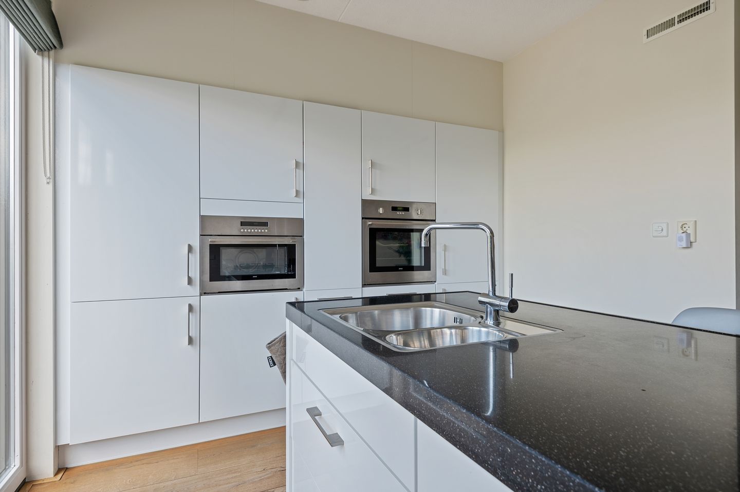 Foto 10 van Zuiderlicht 131