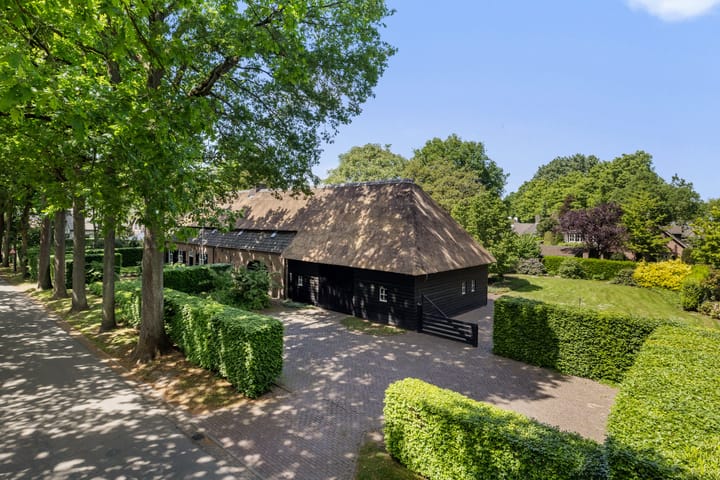 Foto 2 van Montfortlaan 2