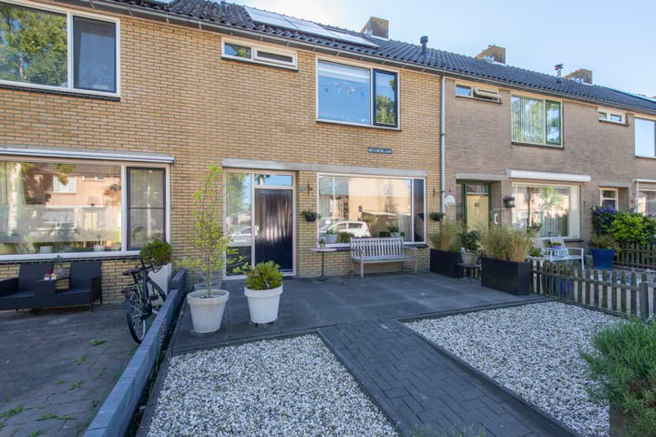 Foto 8 van Meeuwenlaan 64