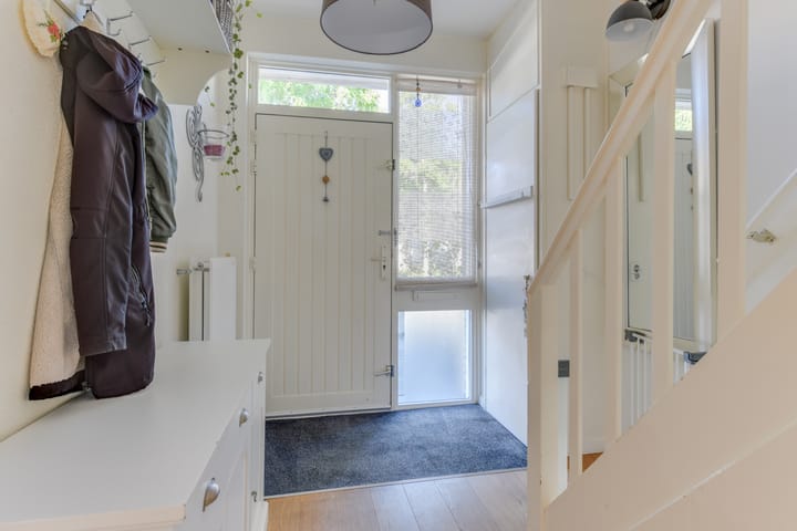 Foto 11 van Meeuwenlaan 64