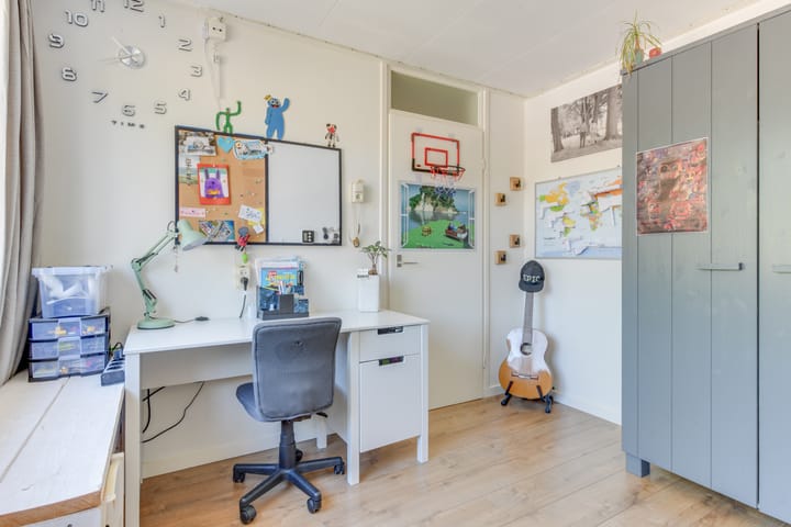 Foto 27 van Meeuwenlaan 64