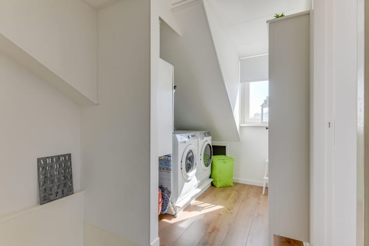 Foto 38 van Meeuwenlaan 64