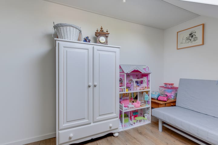 Foto 43 van Meeuwenlaan 64