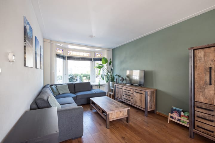 Foto 7 van Strick van Linschotenstraat 4