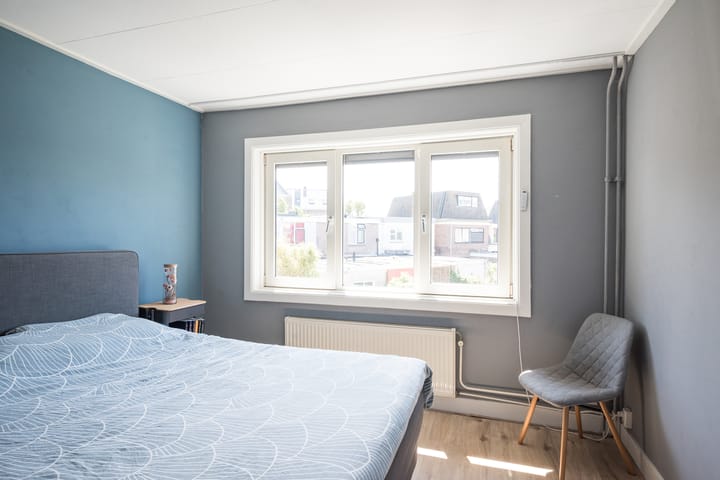 Foto 18 van Strick van Linschotenstraat 4