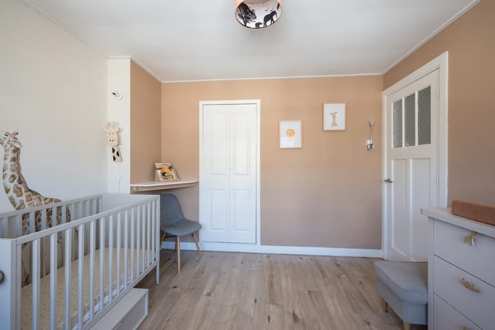 Foto 26 van Strick van Linschotenstraat 4