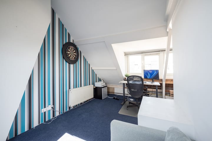 Foto 36 van Strick van Linschotenstraat 4