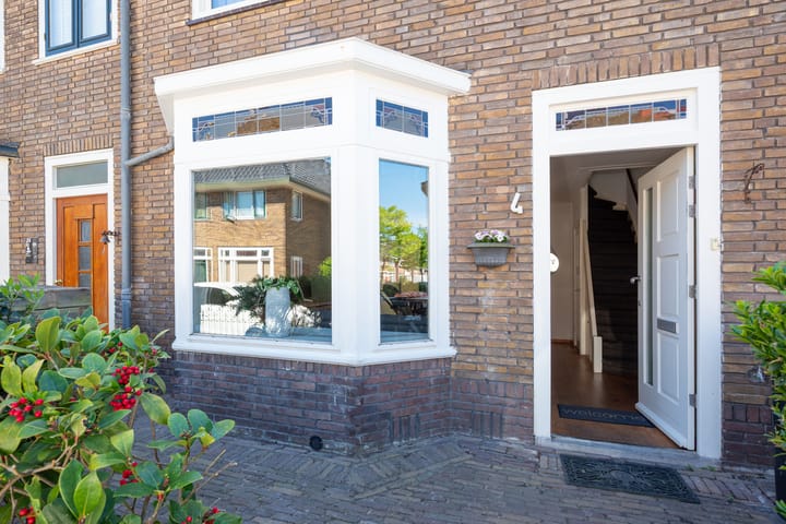 Foto 37 van Strick van Linschotenstraat 4