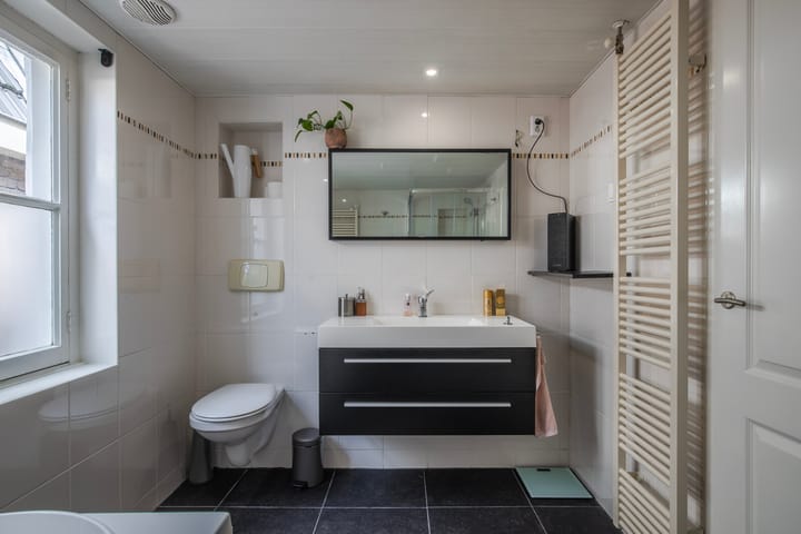 Foto 30 van Tolstraat 36