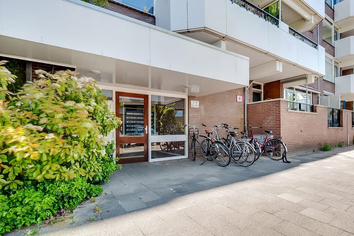 Foto 2 van Prof. dr. J. Tinbergenweg 40