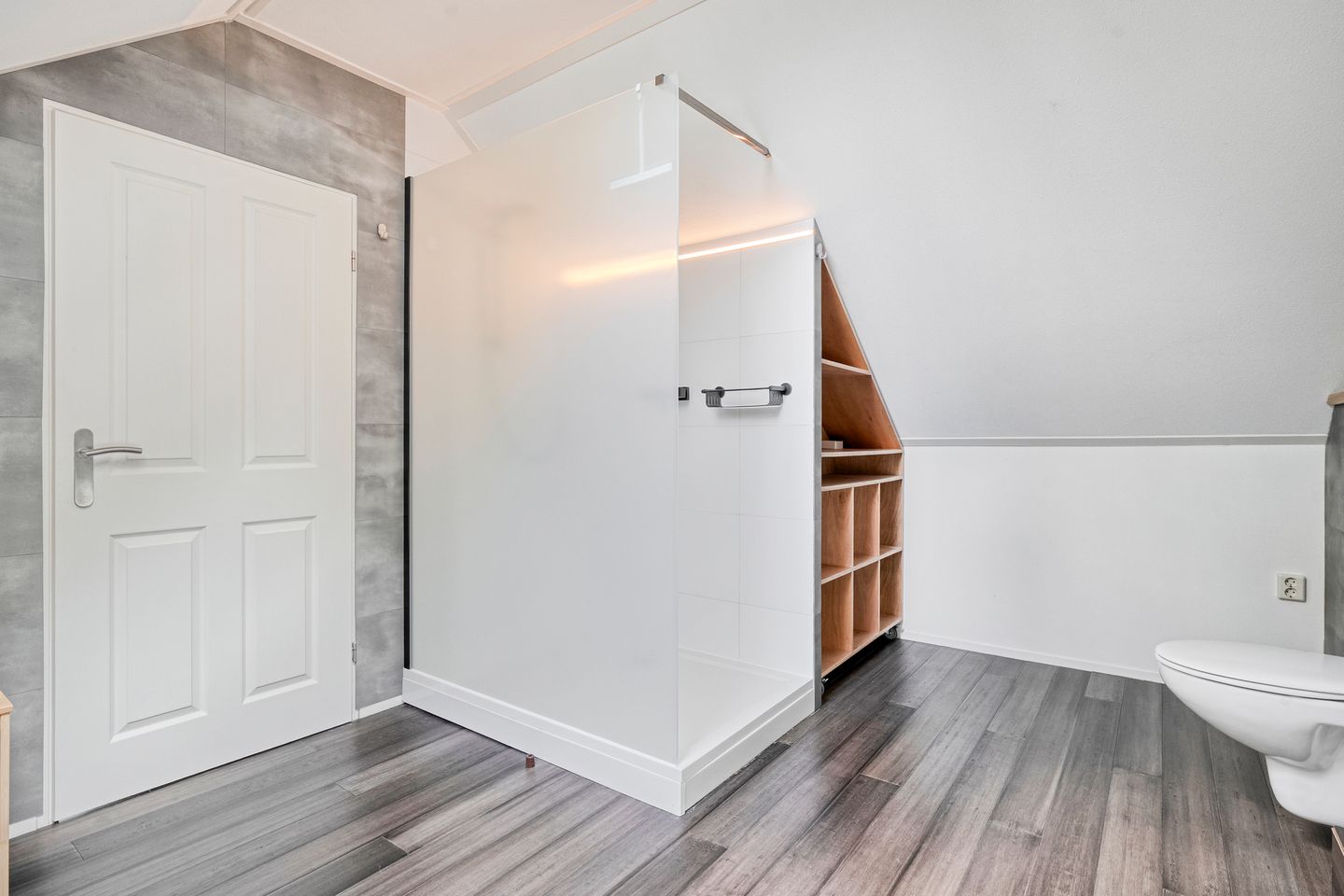 Foto 40 van Drogteropslagen 56