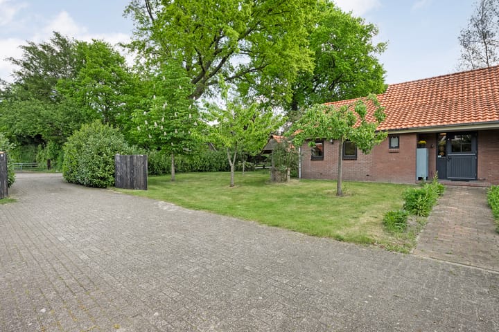 Foto 79 van Drogteropslagen 56