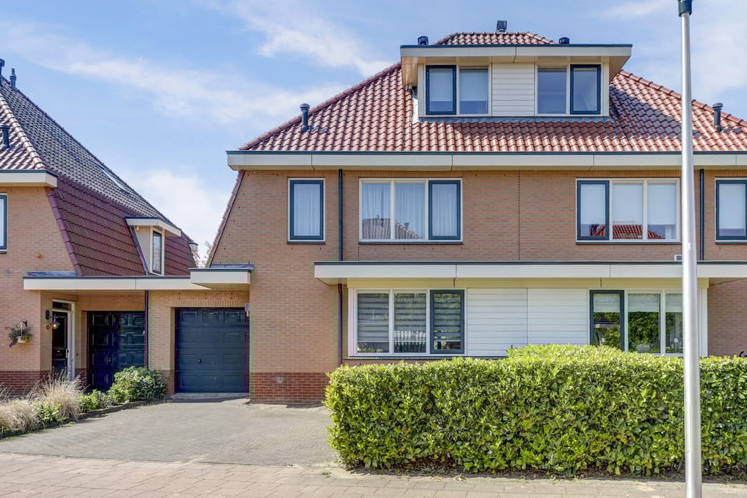 Foto 2 van Riederhoeve 8