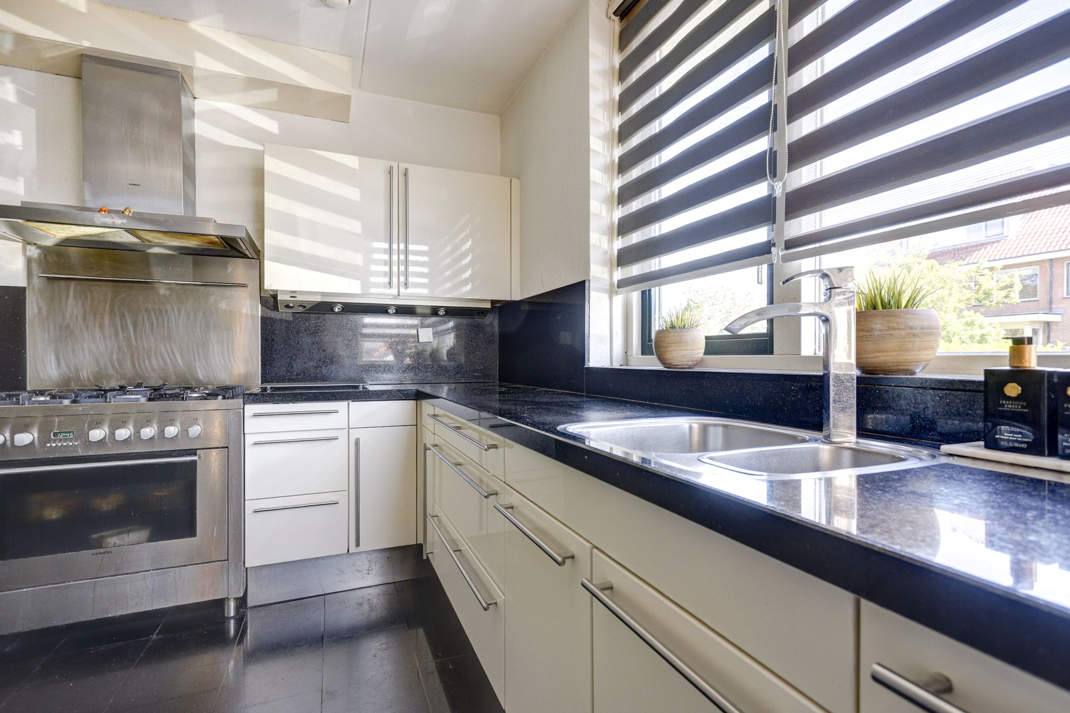 Foto 15 van Riederhoeve 8