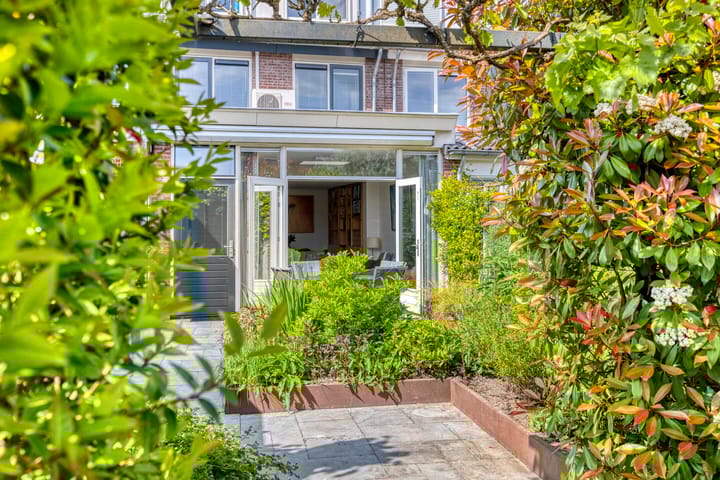 Foto 32 van Magnolialaan 24