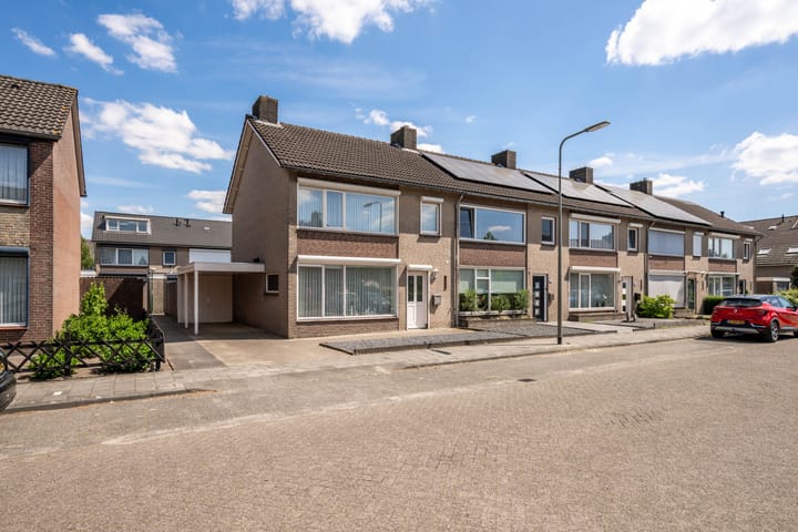 Foto 5 van Maanstraat 13