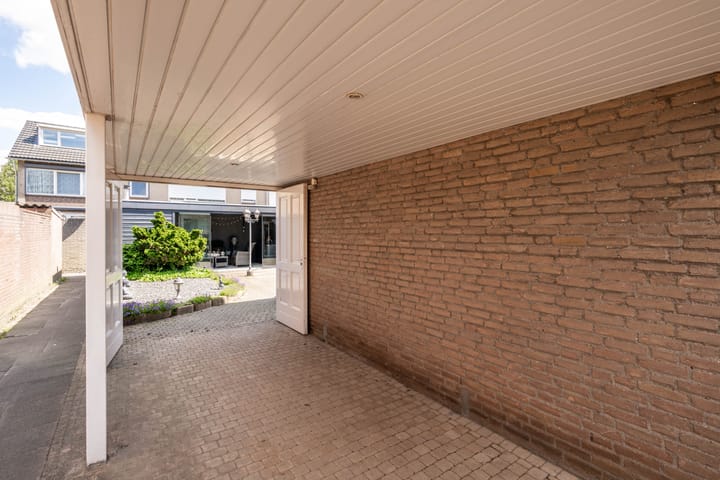 Foto 20 van Maanstraat 13