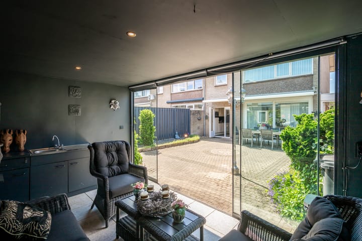 Foto 23 van Maanstraat 13