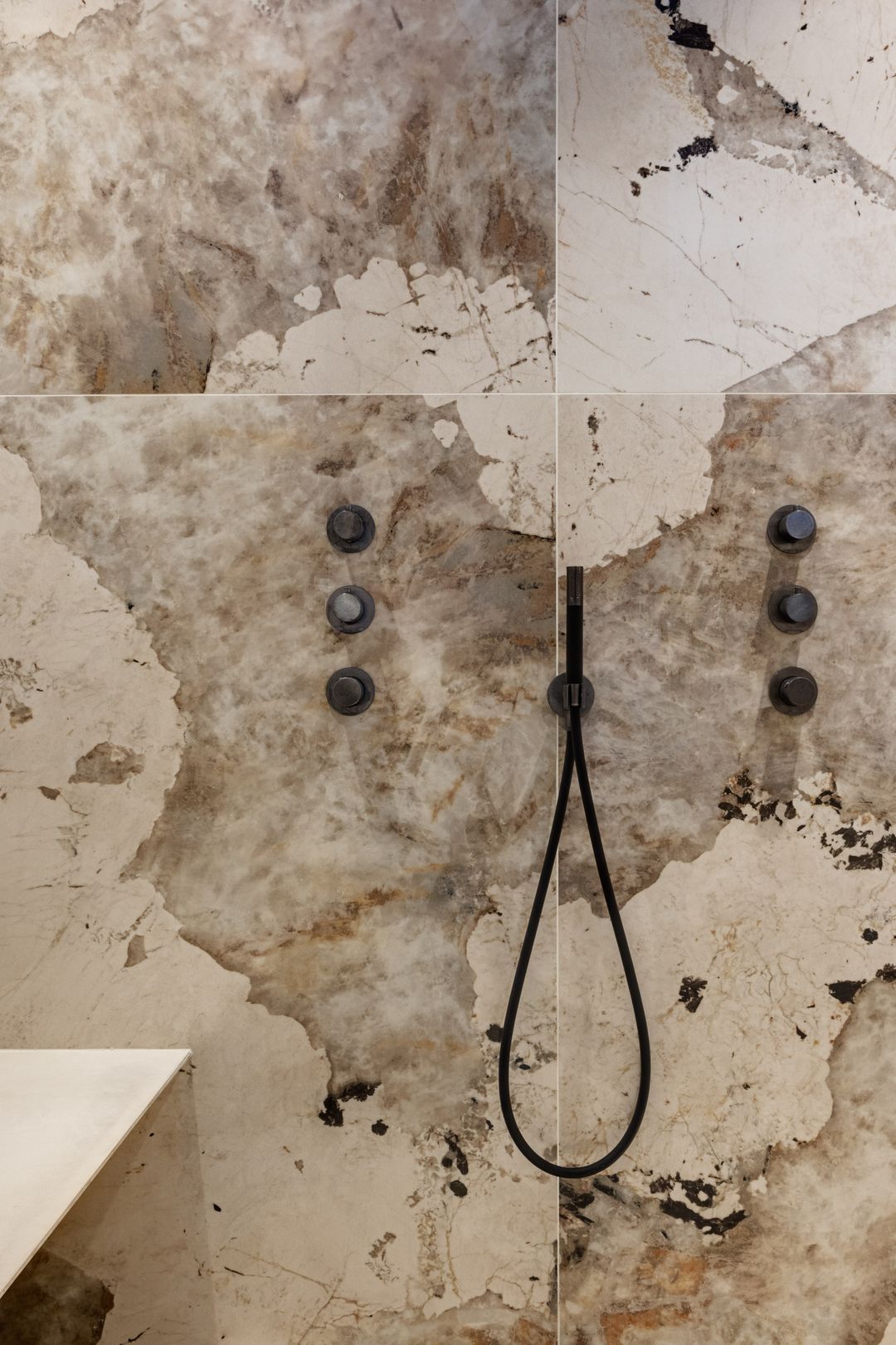 Foto 26 van Van Tuyll van Serooskerkenweg 122-1