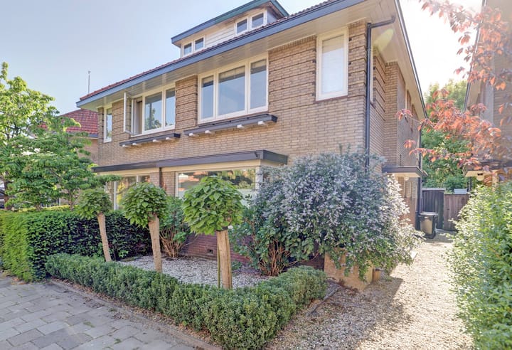 Foto 1 van Zonnebloemstraat 25