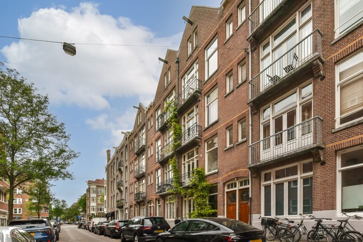 Foto 36 van Ruysdaelstraat 64-H