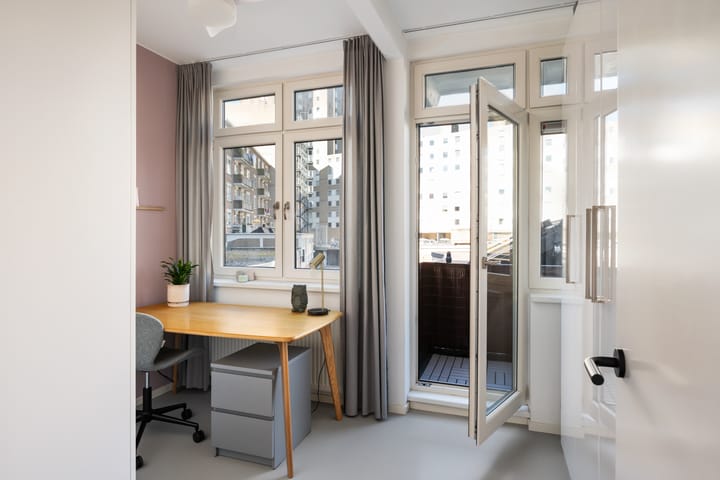 Foto 18 van Jonker Fransstraat 43-B