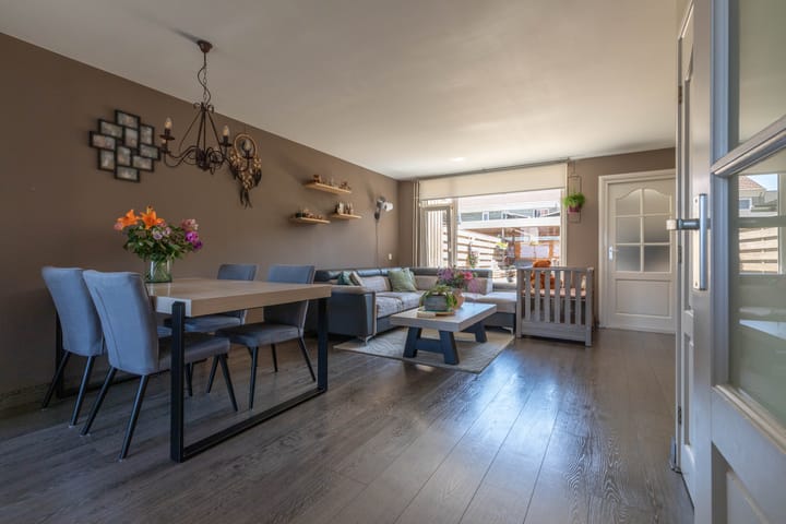 Photo 12 of Wildforster 104