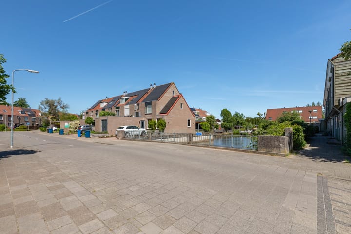 Photo 50 of Wildforster 104