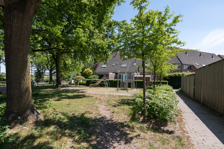 Photo 51 of Wildforster 104