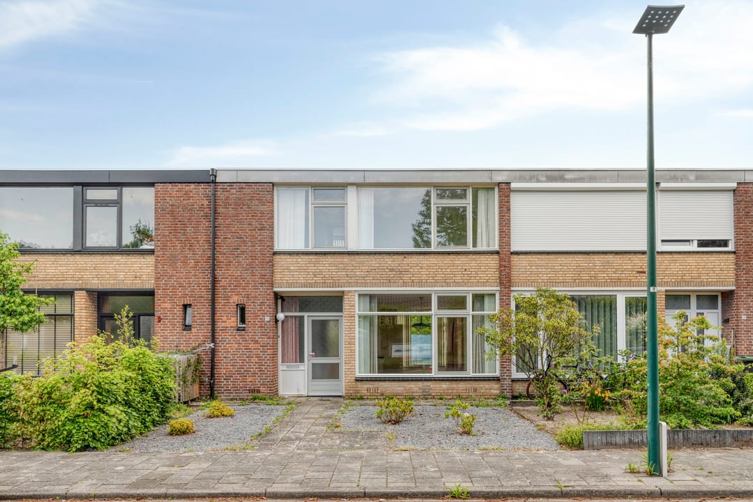 Photo 1 of Merwedelaan 11