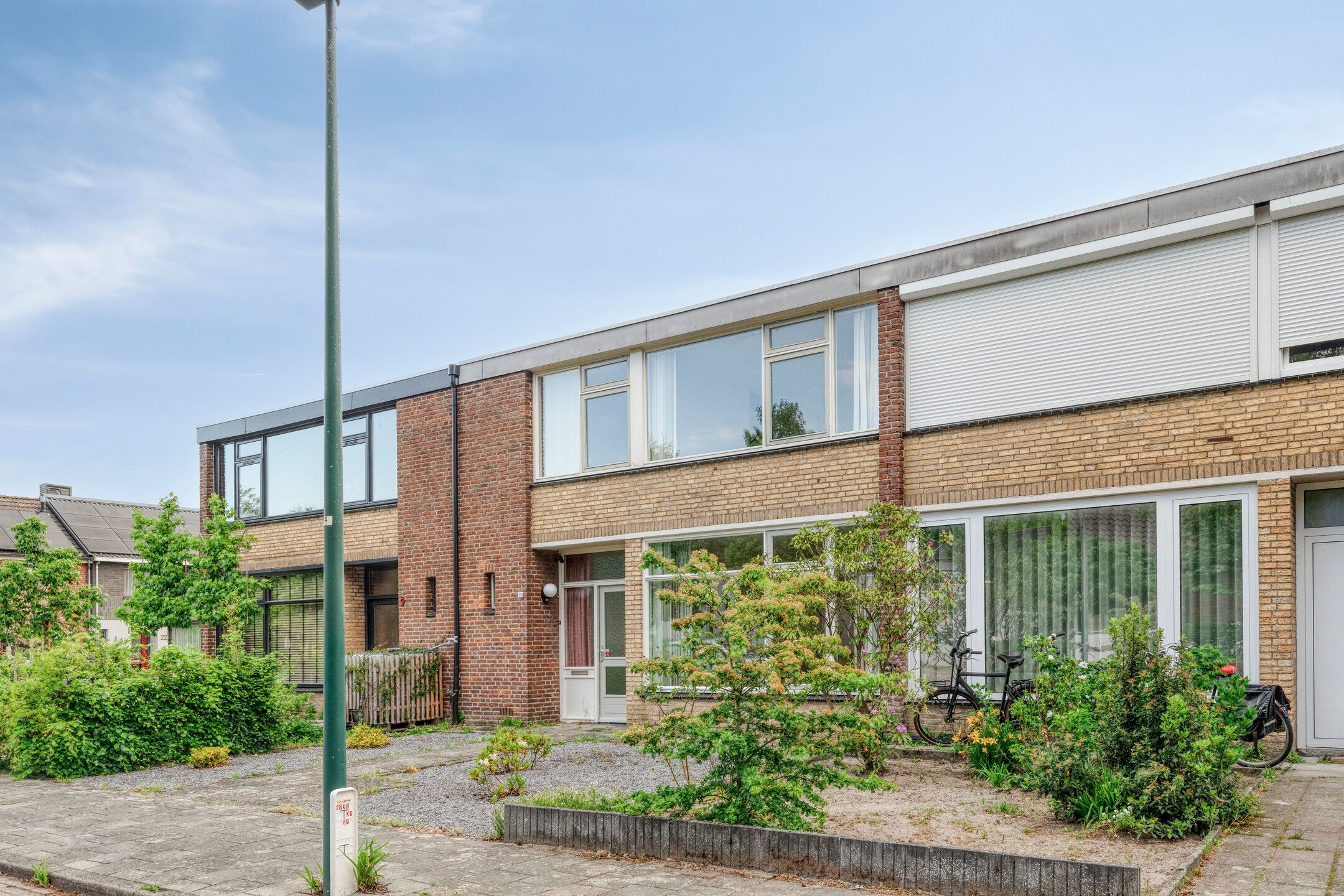 Photo 9 of Merwedelaan 11