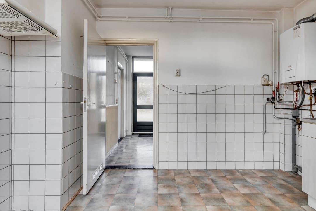 Photo 17 of Merwedelaan 11