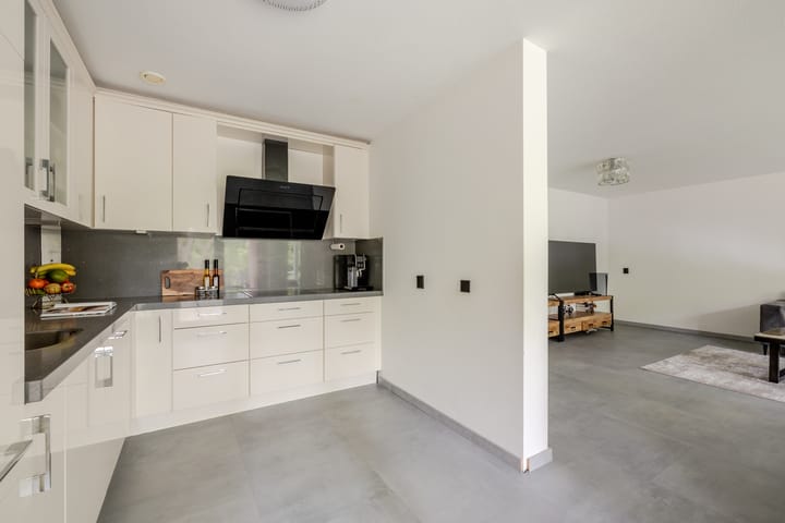 Foto 19 van Suze Groenewegplantsoen 71