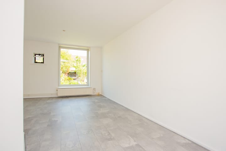 Foto 12 van Waarwijckstraat 13