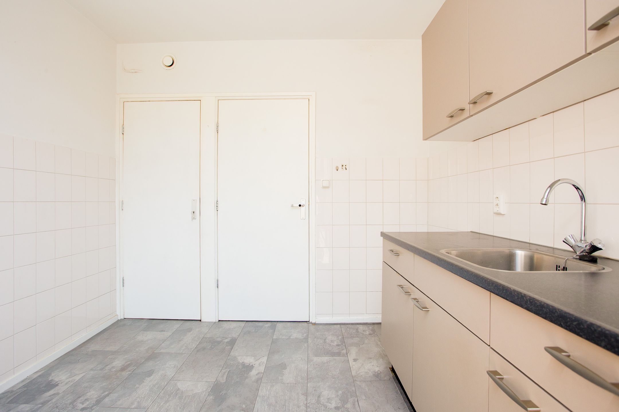 Photo 15 of Waarwijckstraat 13