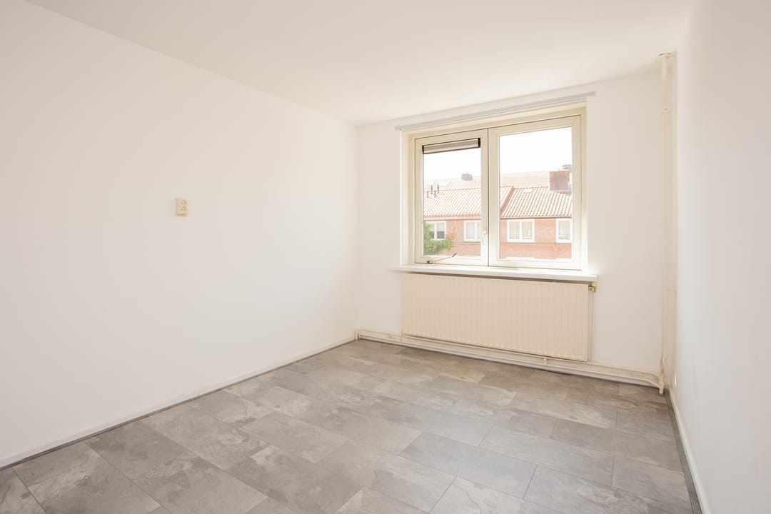 Photo 23 of Waarwijckstraat 13