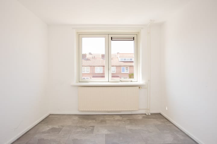 Foto 26 van Waarwijckstraat 13