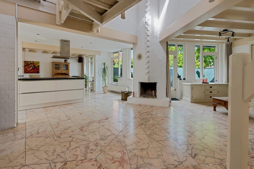 Foto 2 van Zwaluw 82