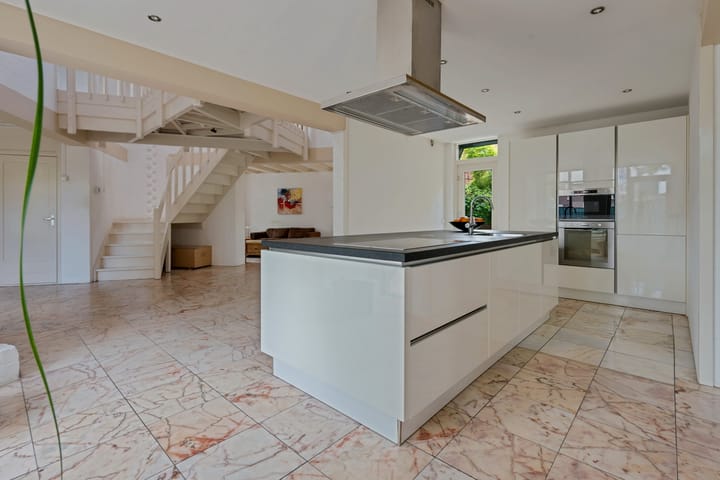 Foto 18 van Zwaluw 82