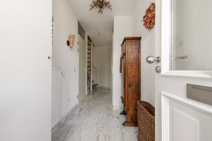 Foto 5 van Schrijverstraat 4