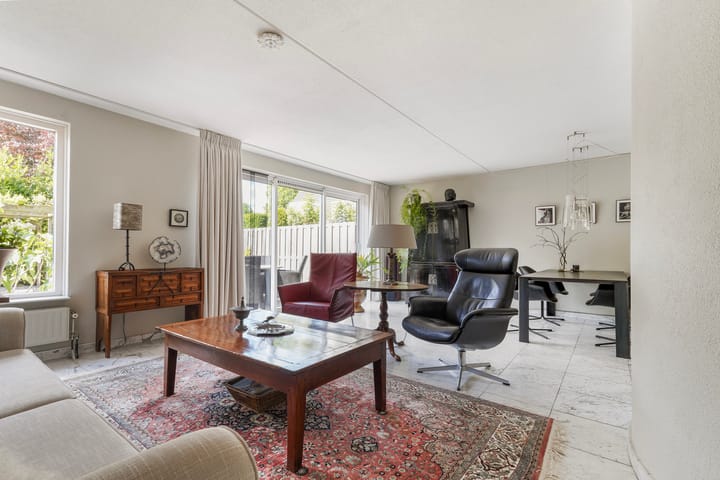 Foto 6 van Schrijverstraat 4