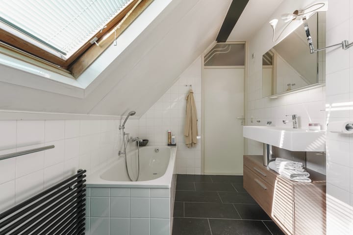 Foto 26 van Schrijverstraat 4